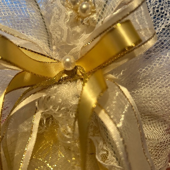 Beautiful handcrafted Christmas tree angel- lace- ribbons- beads-traditional - Picture 7 of 9